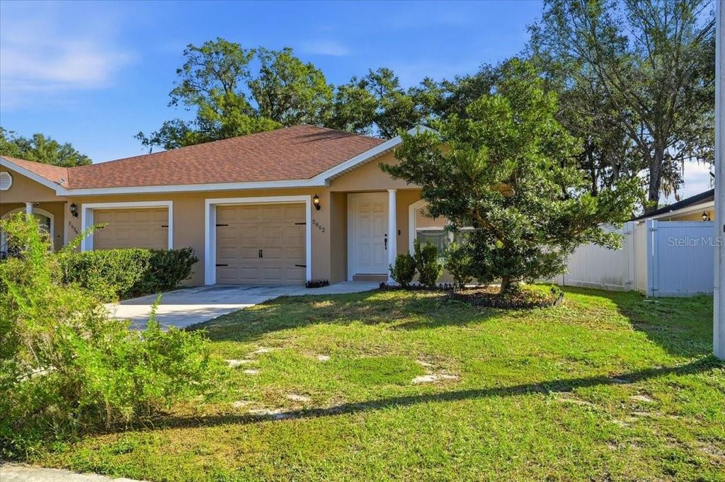 Photo of 5662 Tower Palms Lane, Lakeland, FL 33811 (MLS # TB8457478)
