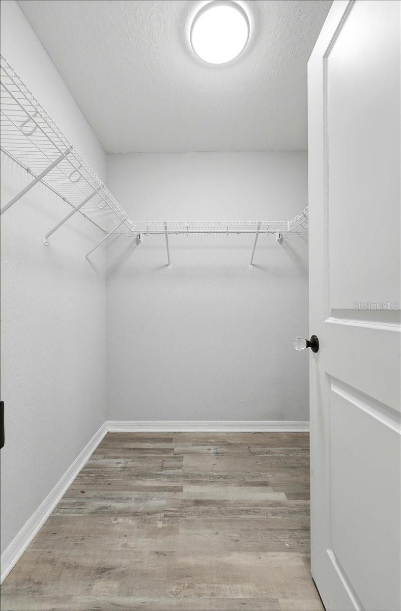 TOWER PALMS - Residential