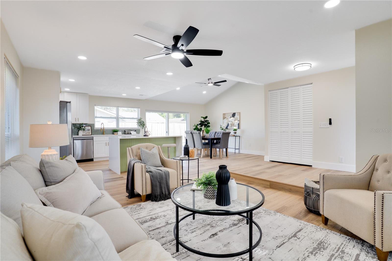 DEL PRADO IMPERIAL - Residential