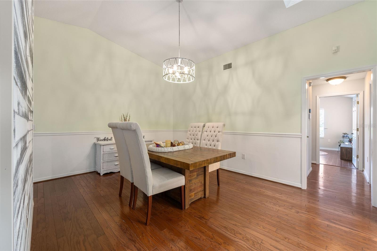 LEESBURG BEVERLY HARBORS 02 CONDO - Residential