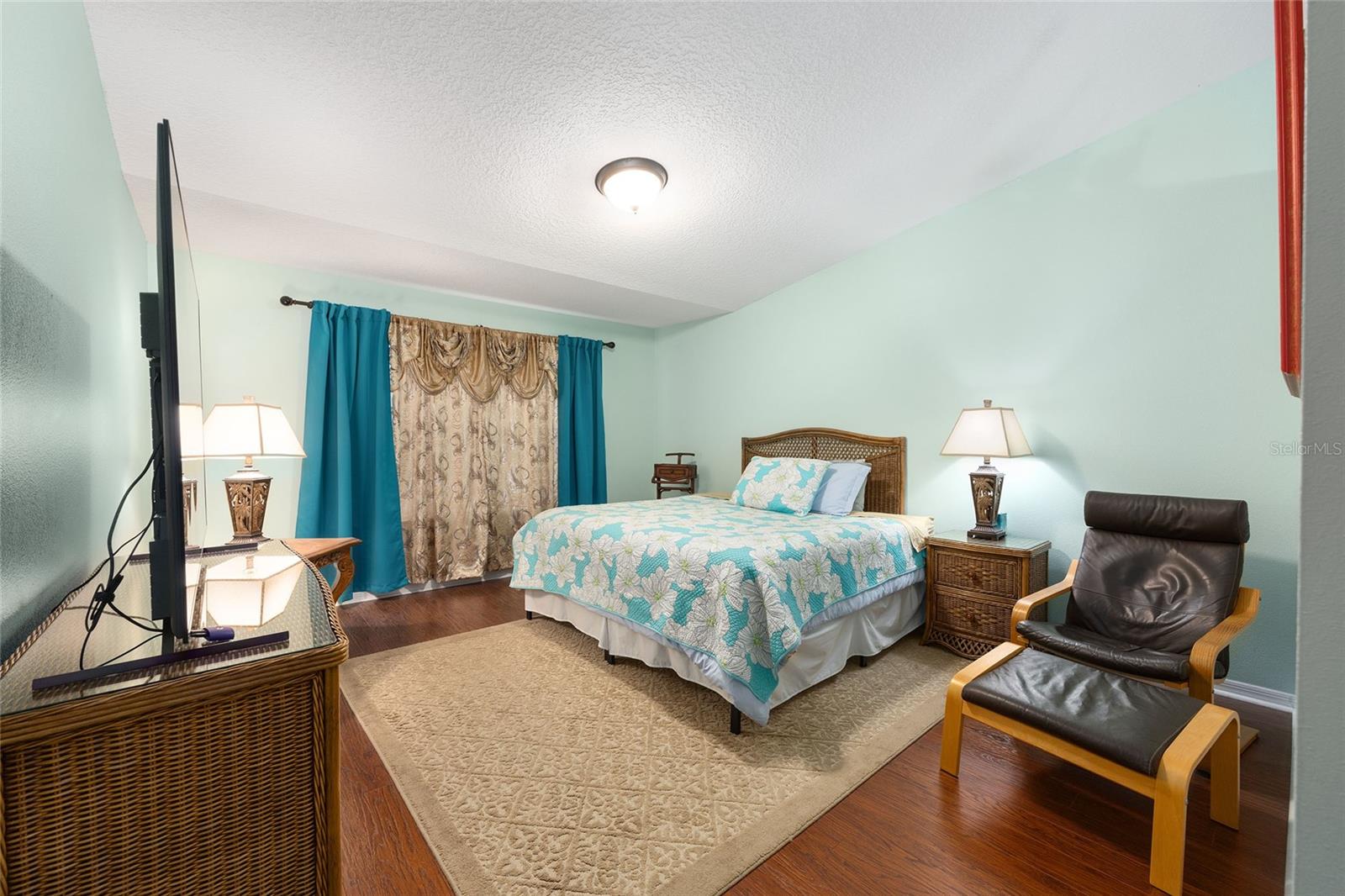 LEESBURG BEVERLY HARBORS 02 CONDO - Residential