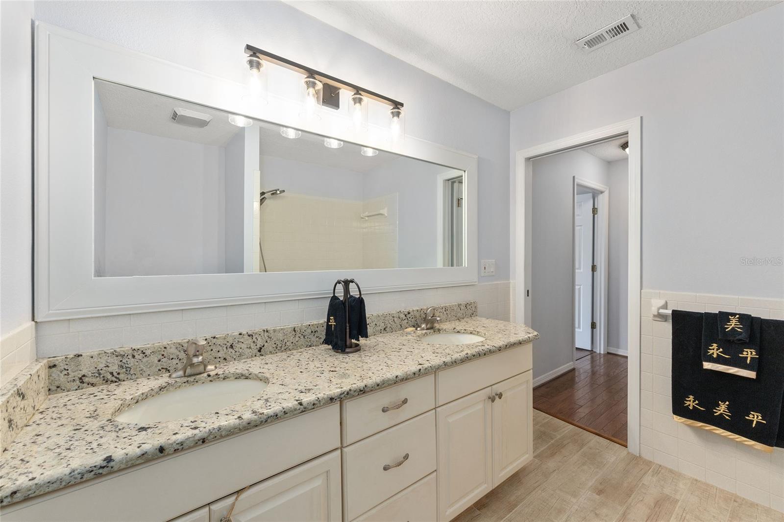 LEESBURG BEVERLY HARBORS 02 CONDO - Residential