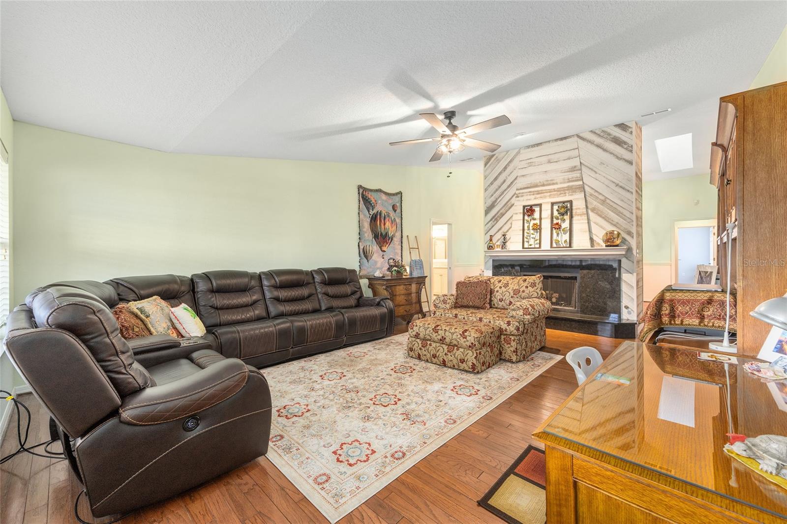 LEESBURG BEVERLY HARBORS 02 CONDO - Residential