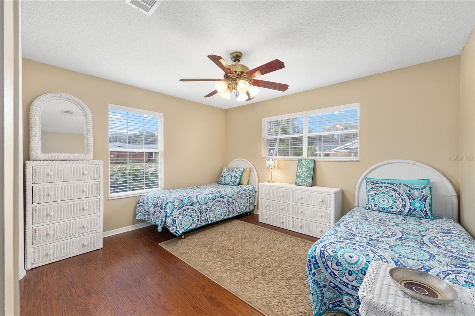 LEESBURG BEVERLY HARBORS 02 CONDO - Residential