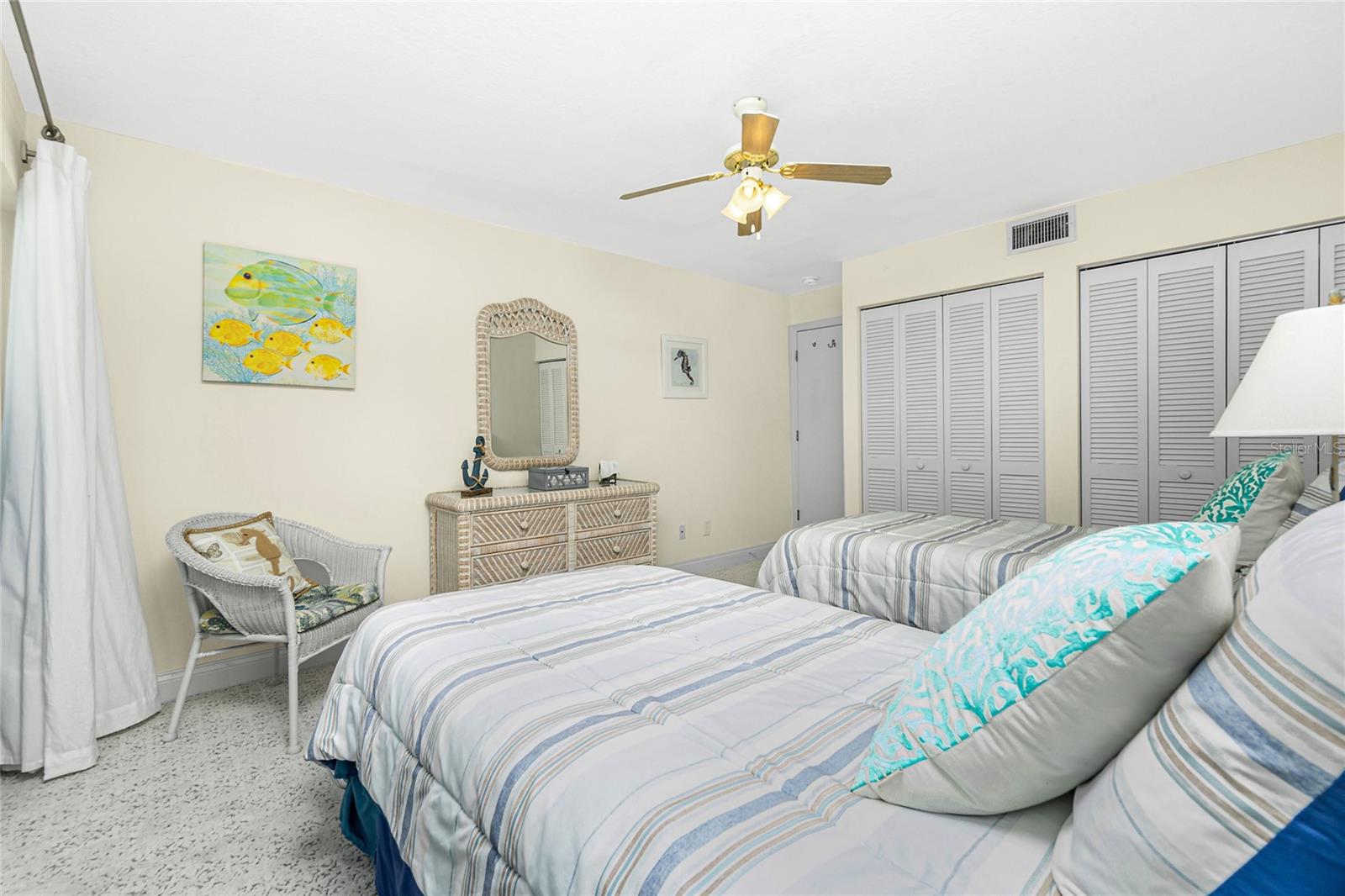 LIVE OAK LANDINGS PH 04 - Residential