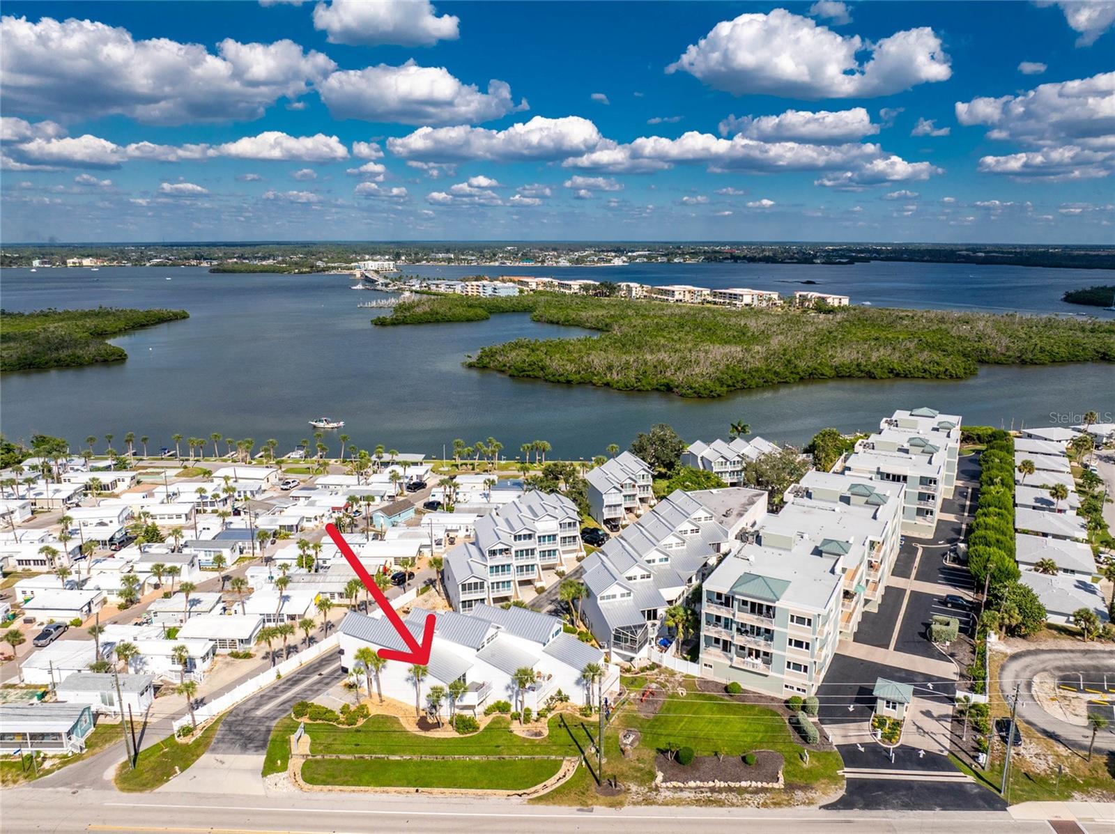 LIVE OAK LANDINGS PH 04 - Residential