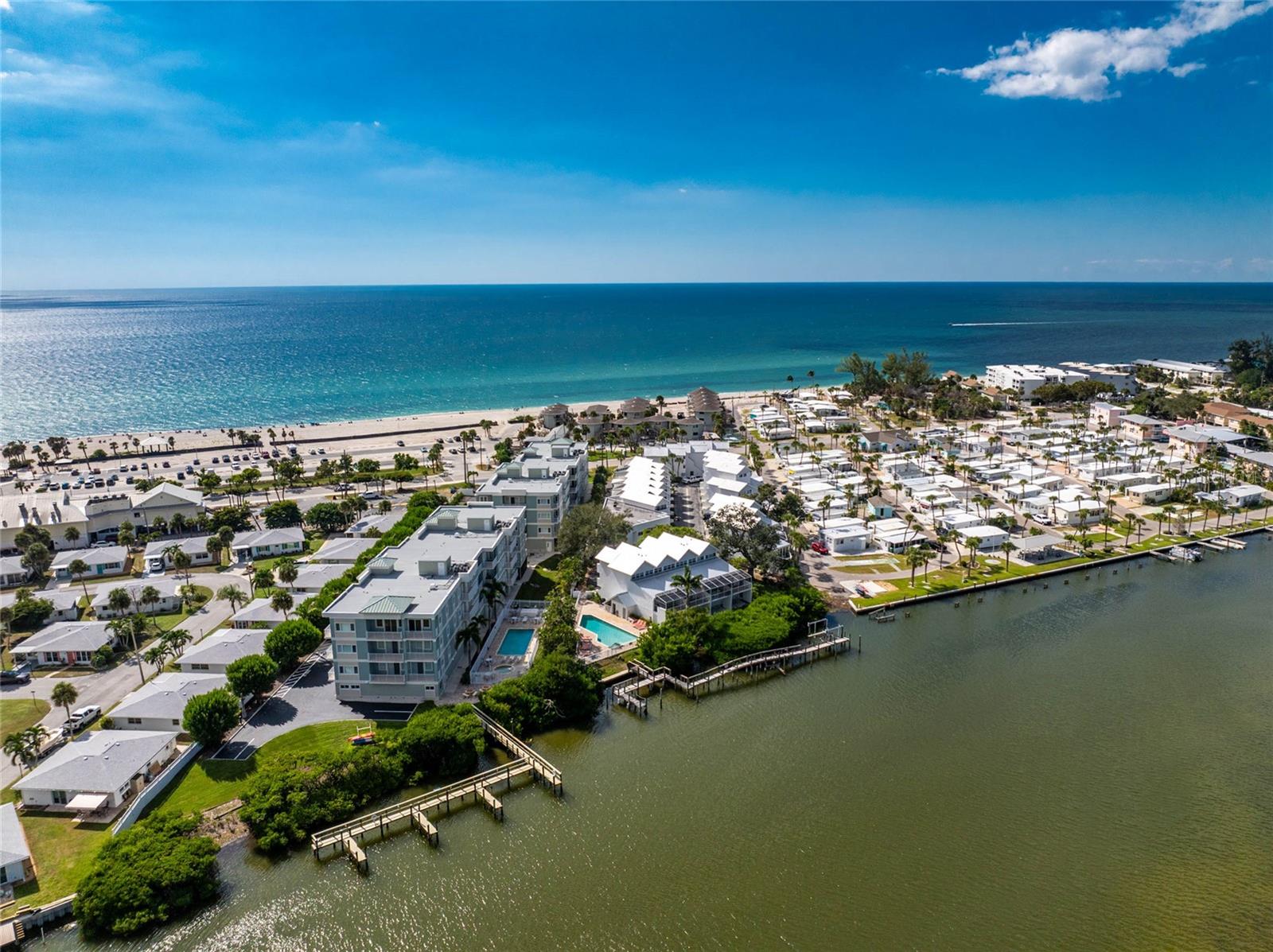 LIVE OAK LANDINGS PH 04 - Residential