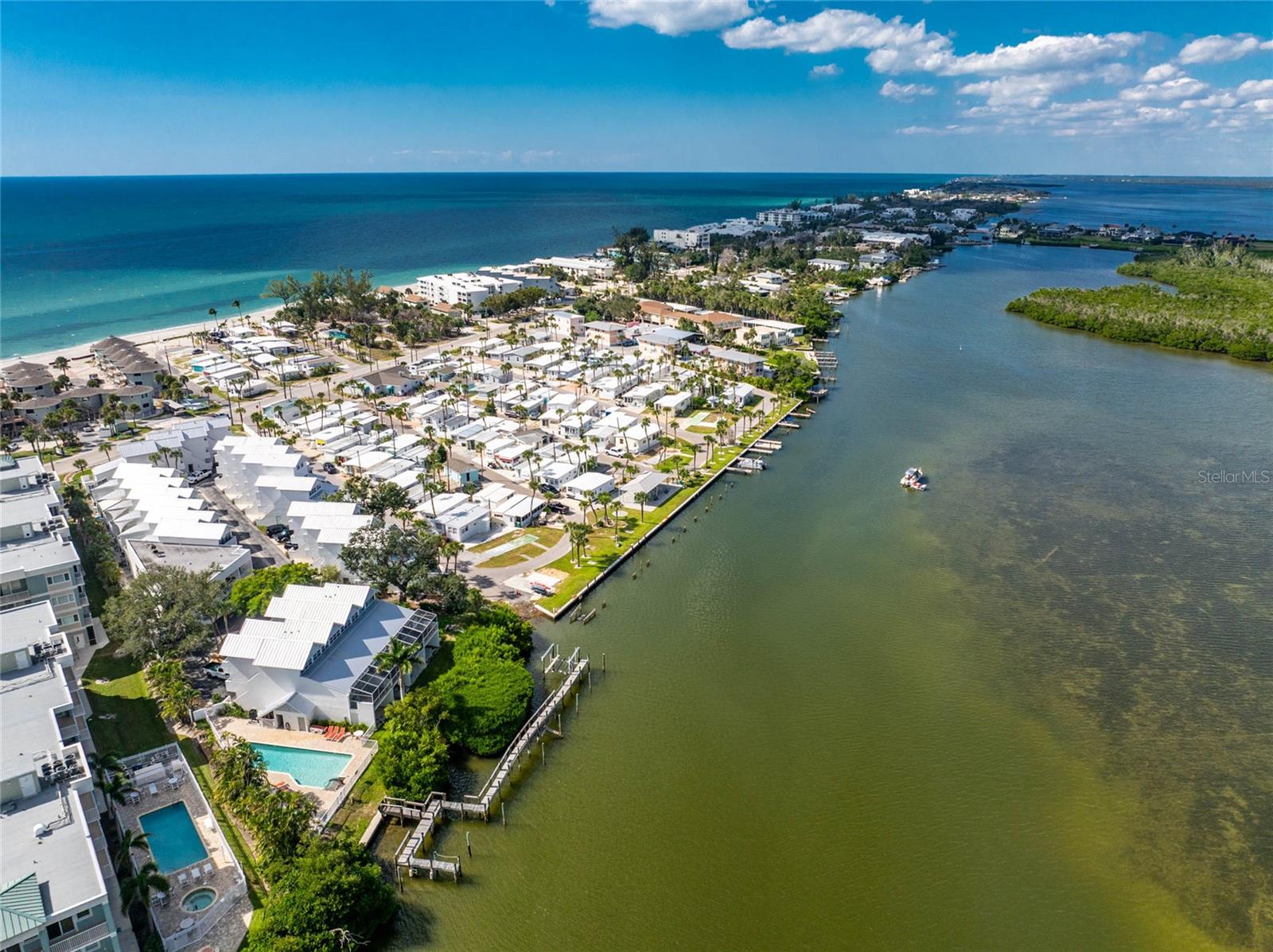 LIVE OAK LANDINGS PH 04 - Residential