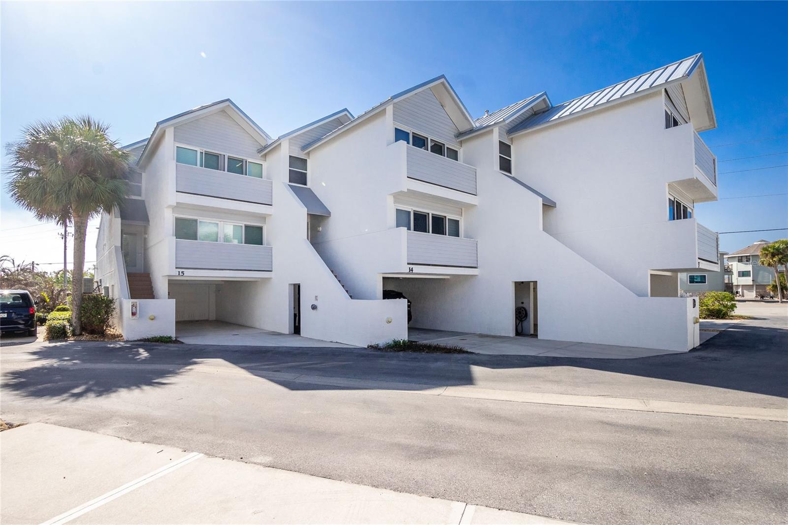 LIVE OAK LANDINGS PH 04 - Residential