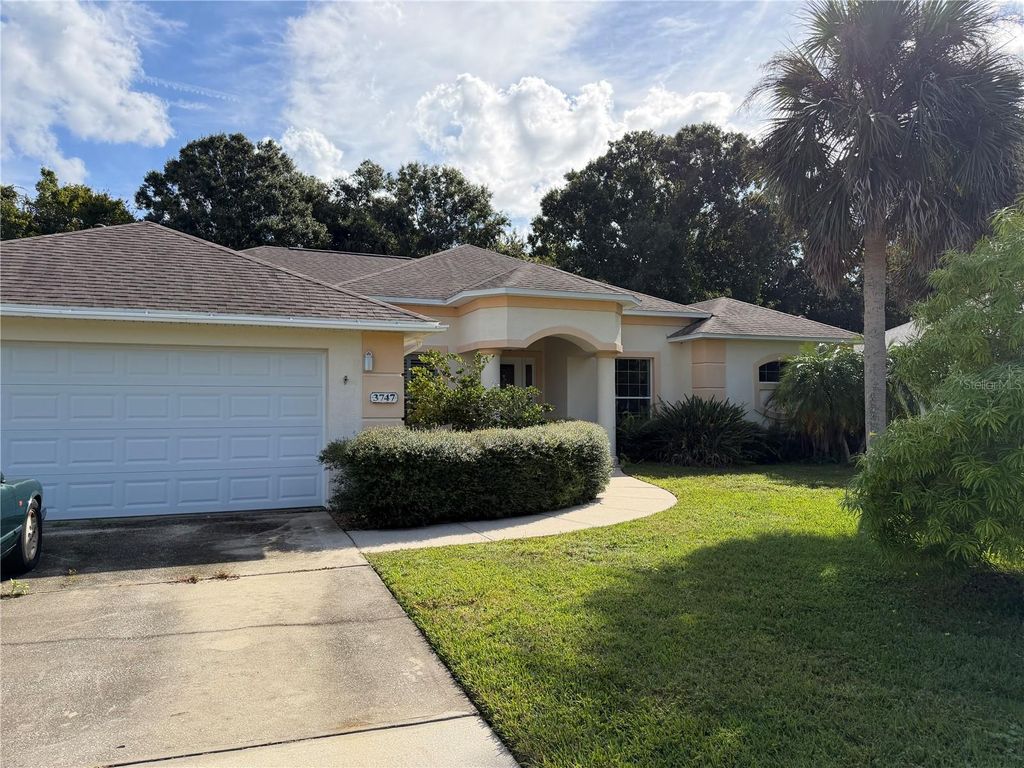 Photo of 3747 Sunrise Oaks Drive, Port Orange, FL 32129 (MLS # NS1086340)