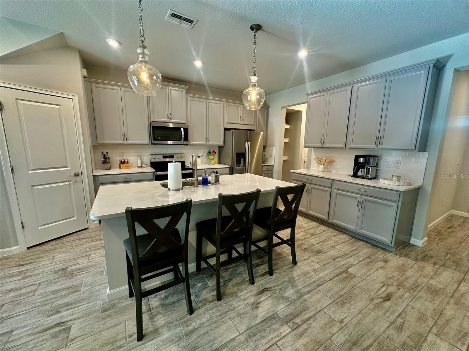 8511 PRIMROSE WILLOW PLACE