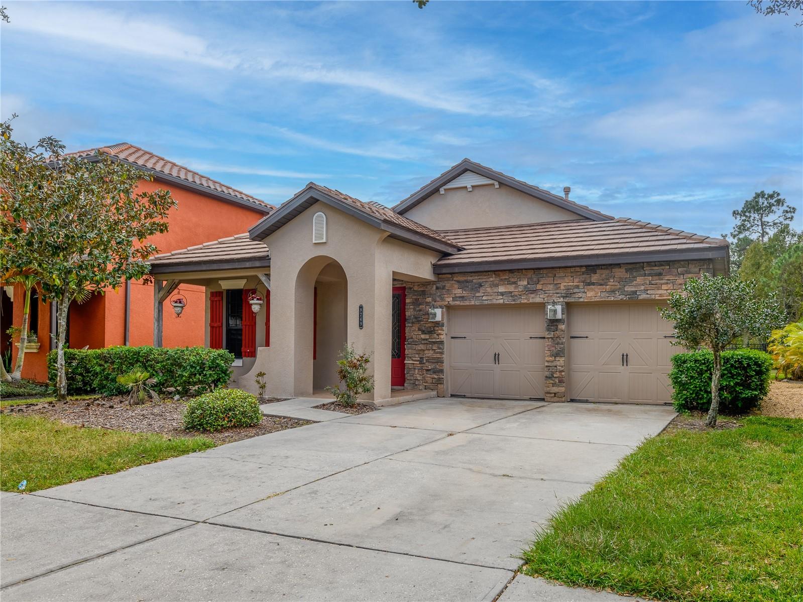 GRAND HAMPTON - Residential