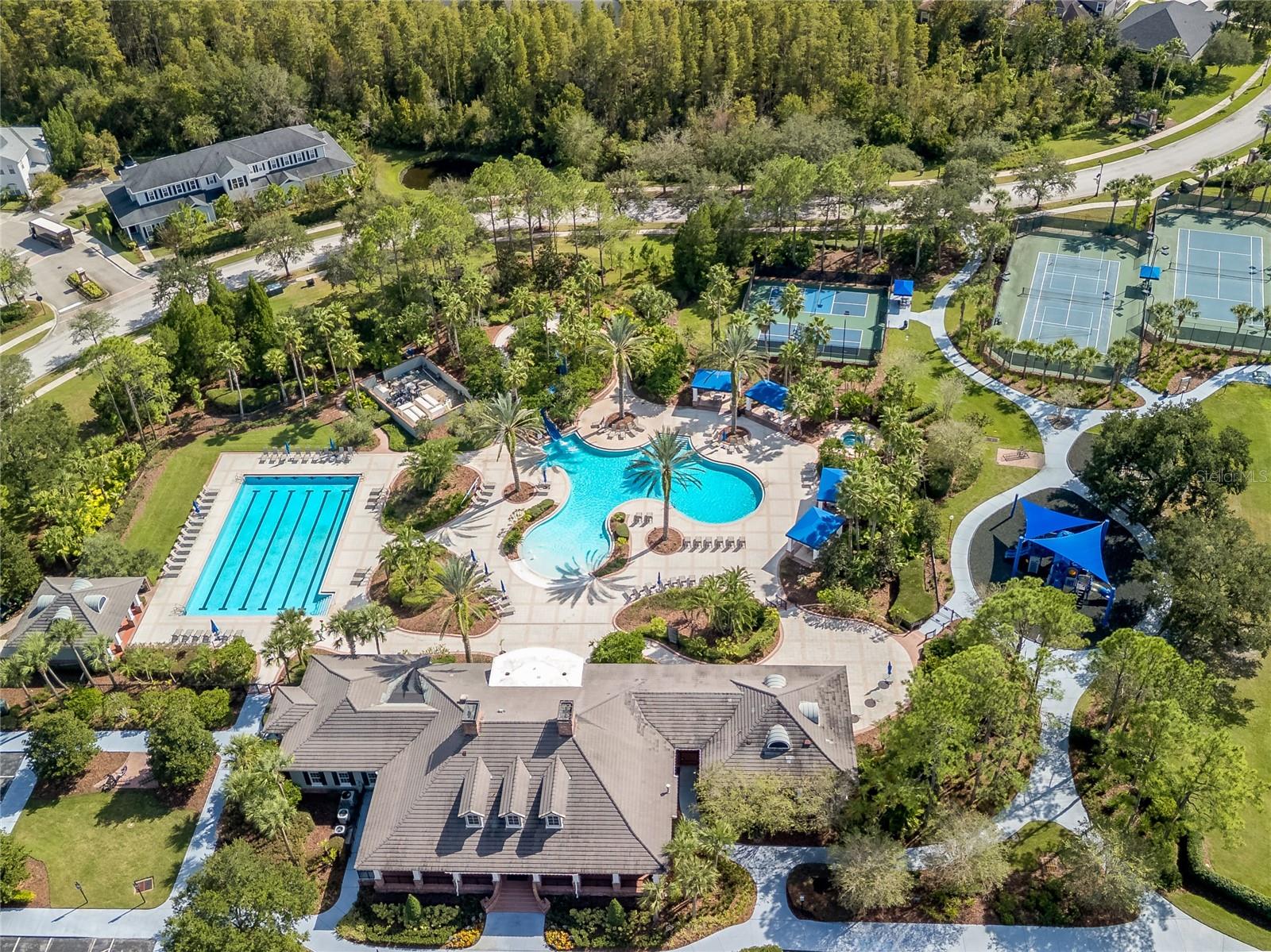 GRAND HAMPTON - Residential