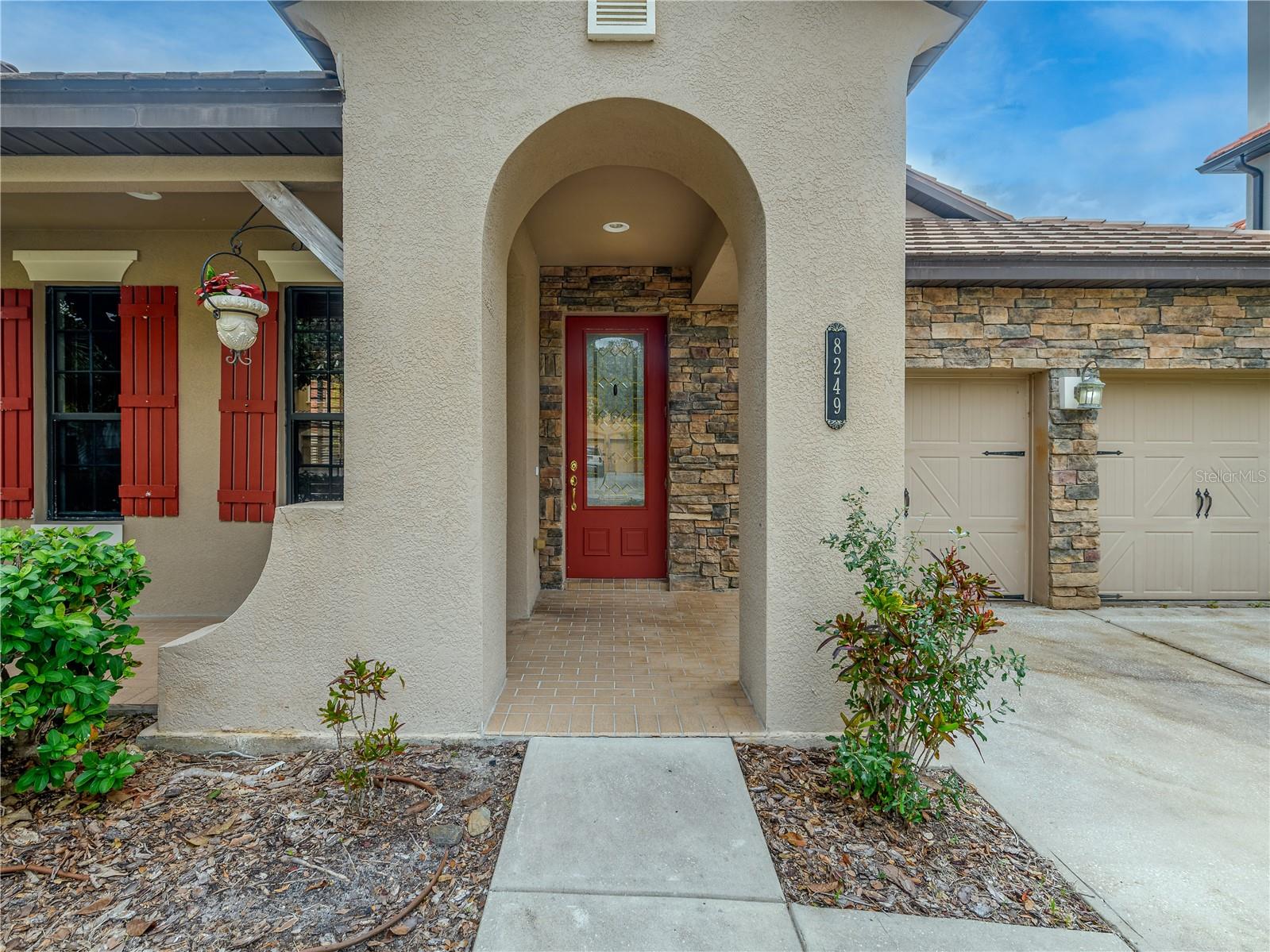 GRAND HAMPTON - Residential