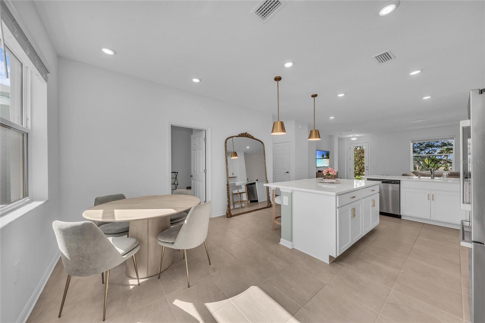 NAUTIQUE/WATERSIDE - Residential