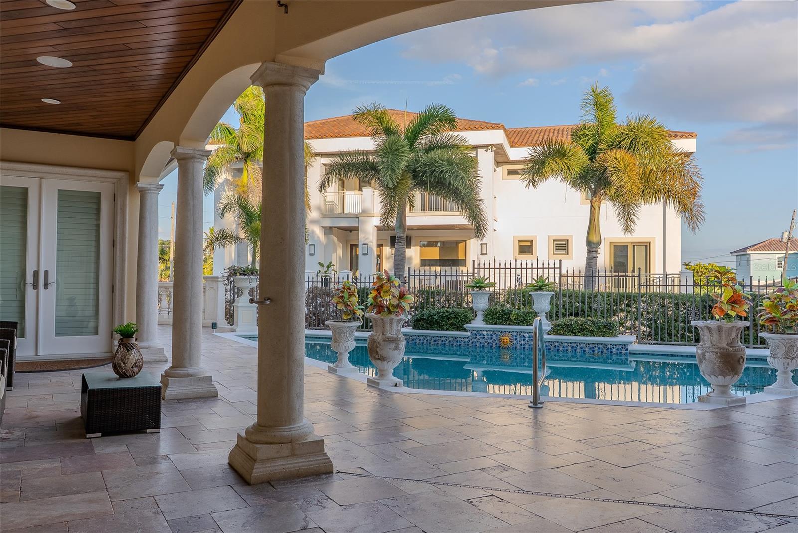 BELLEAIR BEACH YACHT CLUB ESTATES - Residential