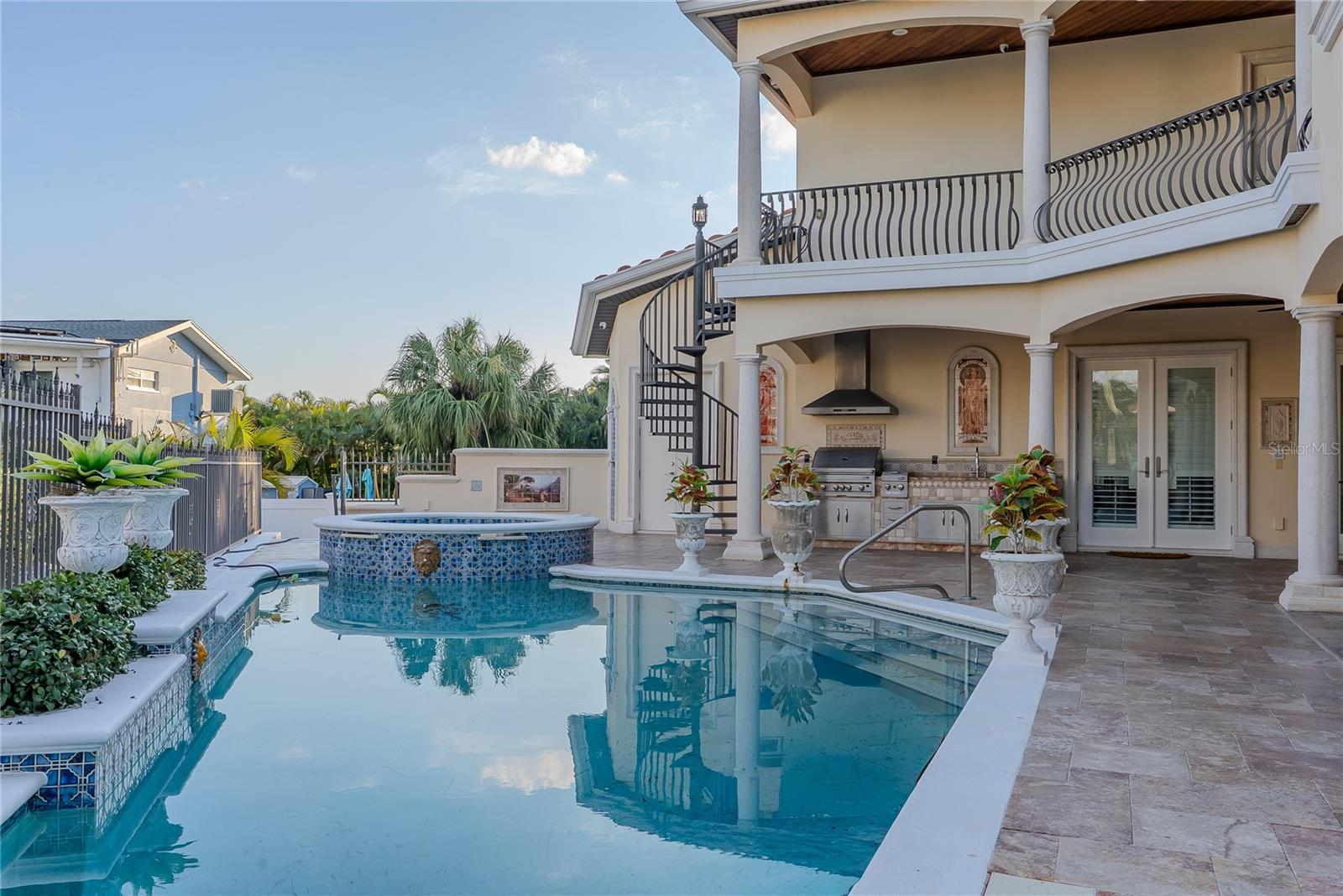 BELLEAIR BEACH YACHT CLUB ESTATES - Residential