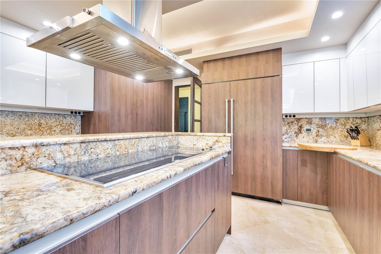 DORADO BEACH EAST - Residential