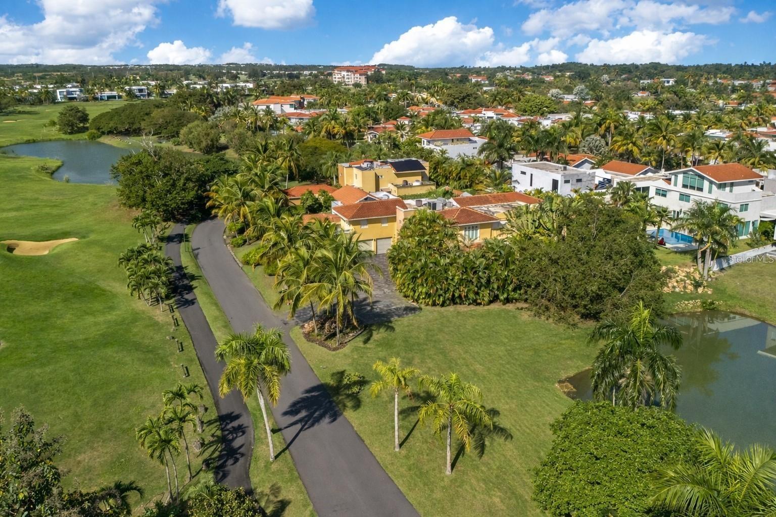 DORADO BEACH EAST - Residential