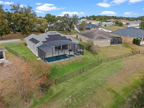 A home in LAKELAND