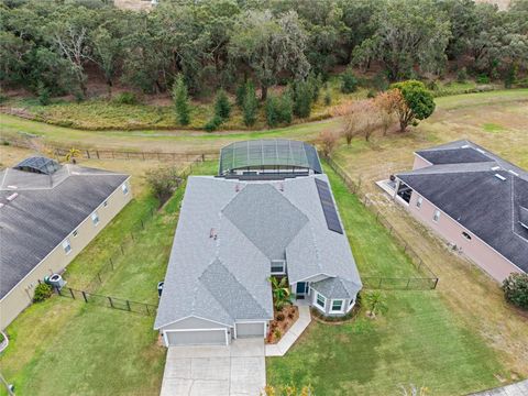 A home in LAKELAND