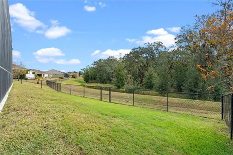 A home in LAKELAND