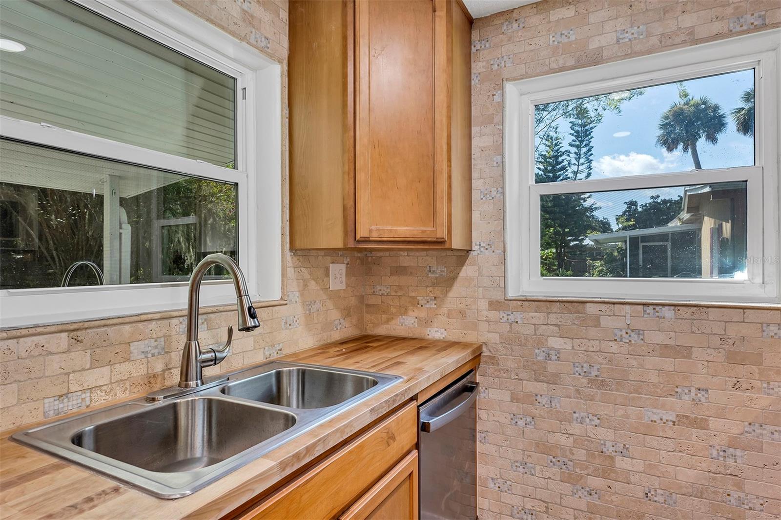 ELLISON ACRES 03 - Residential