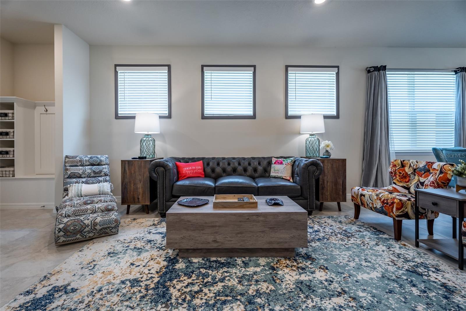 WINDSOR ISLAND RESIDENCE PH 2B - Residential