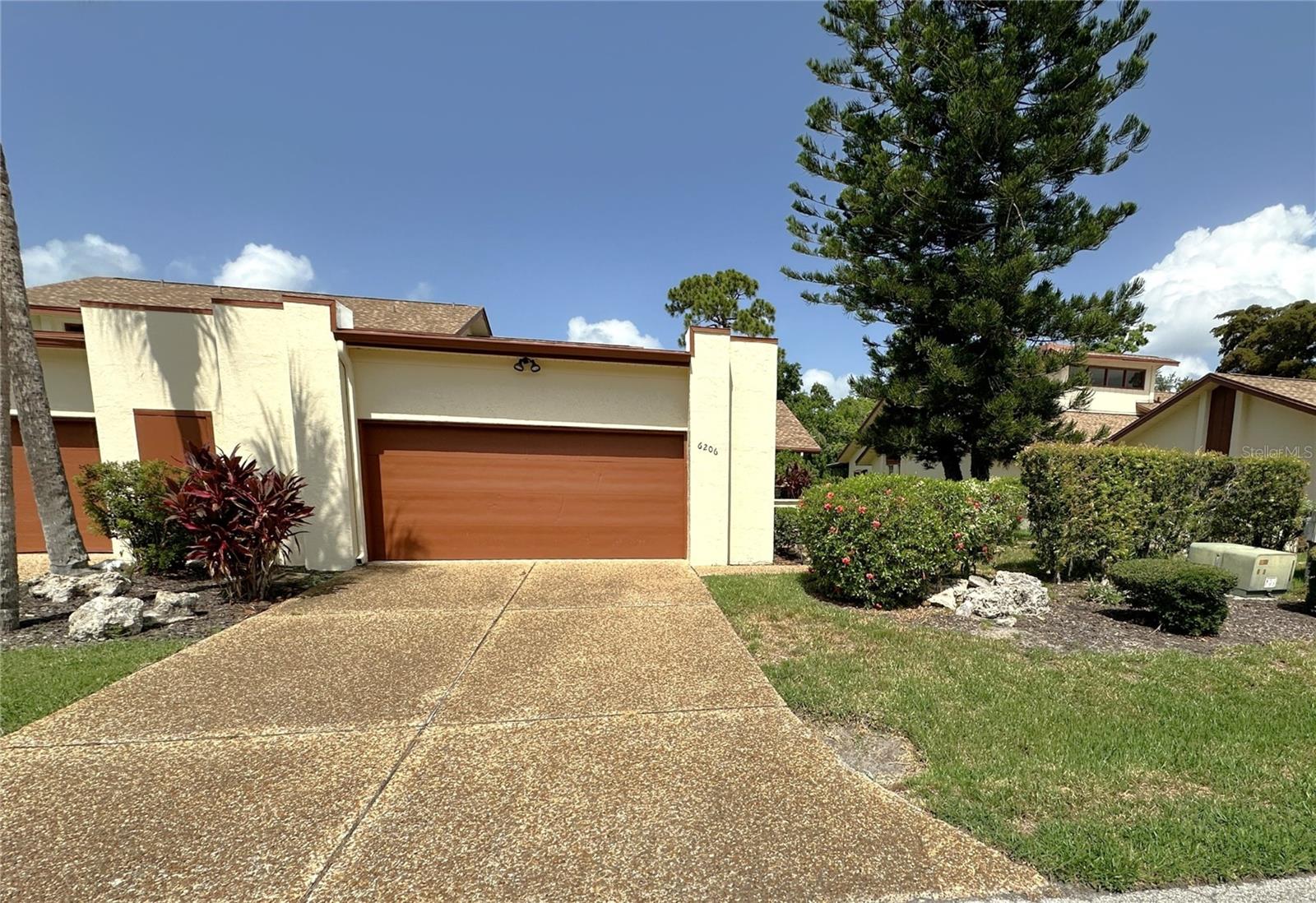 6206 COURTSIDE DRIVE