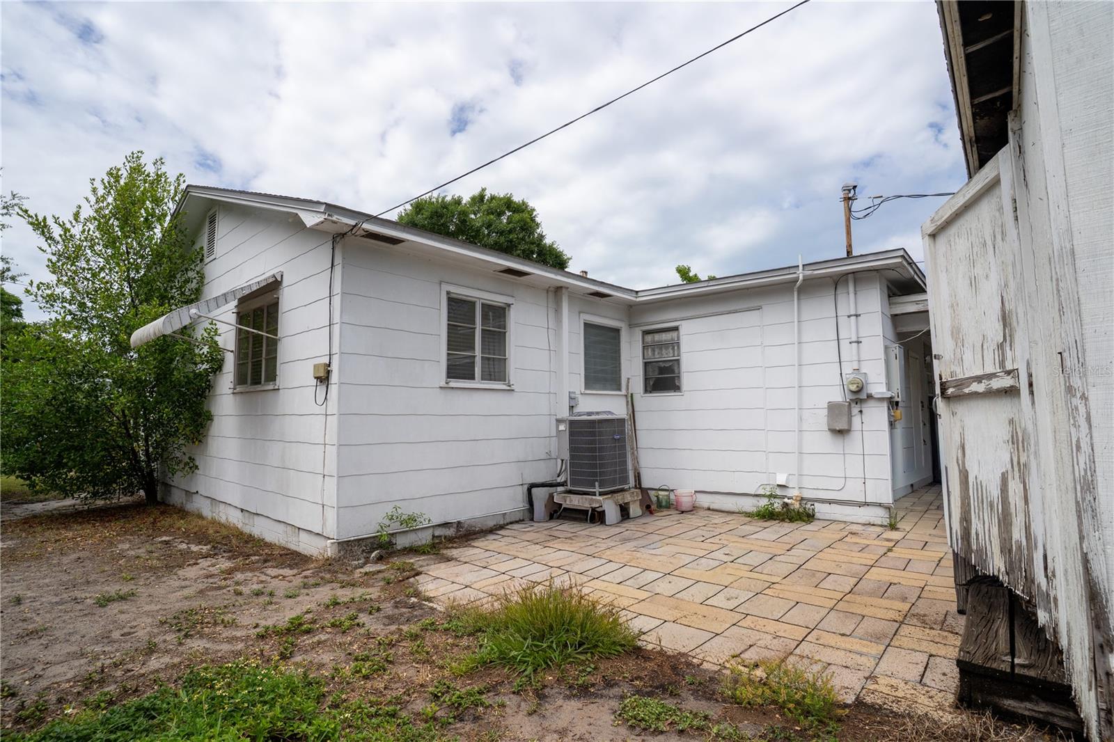 PASADENA ESTATES - Residential
