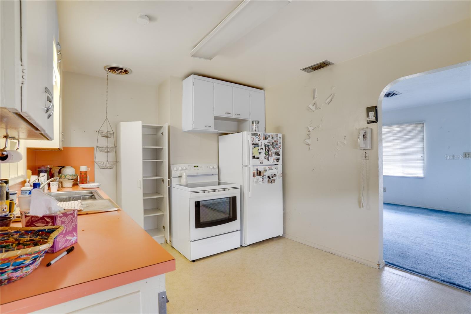 PASADENA ESTATES - Residential