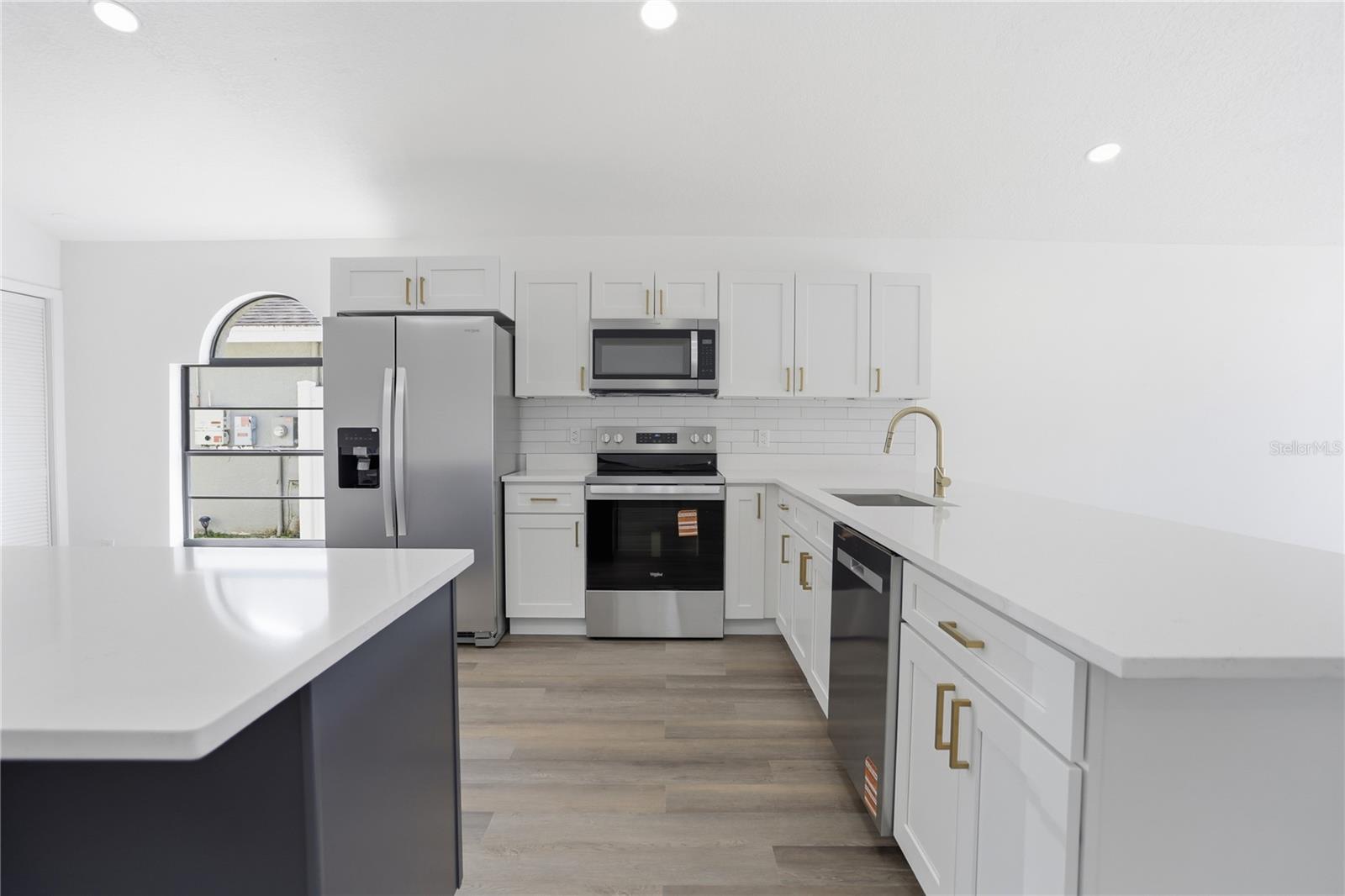 RIO PINAR LAKES - Residential