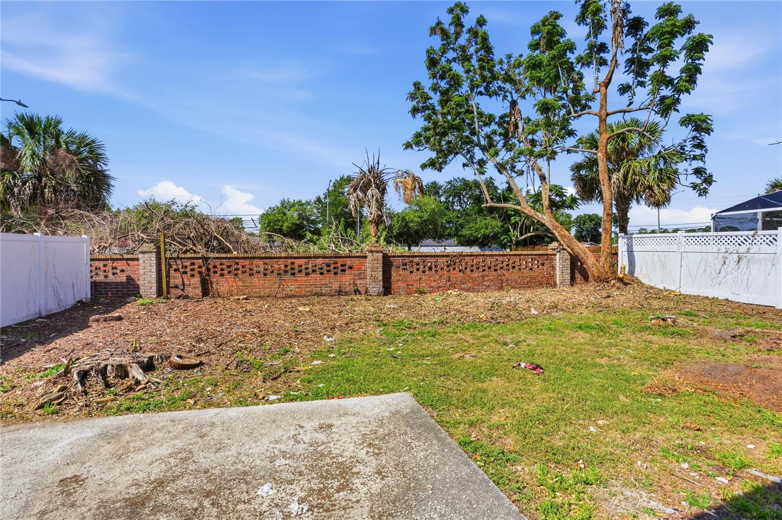 RIO PINAR LAKES - Residential
