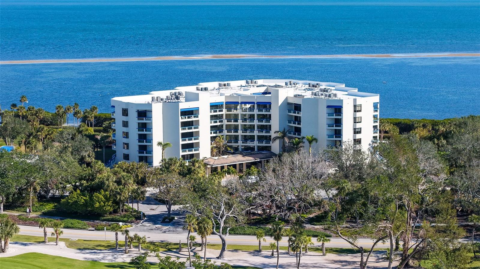 2110 HARBOURSIDE DRIVE 522