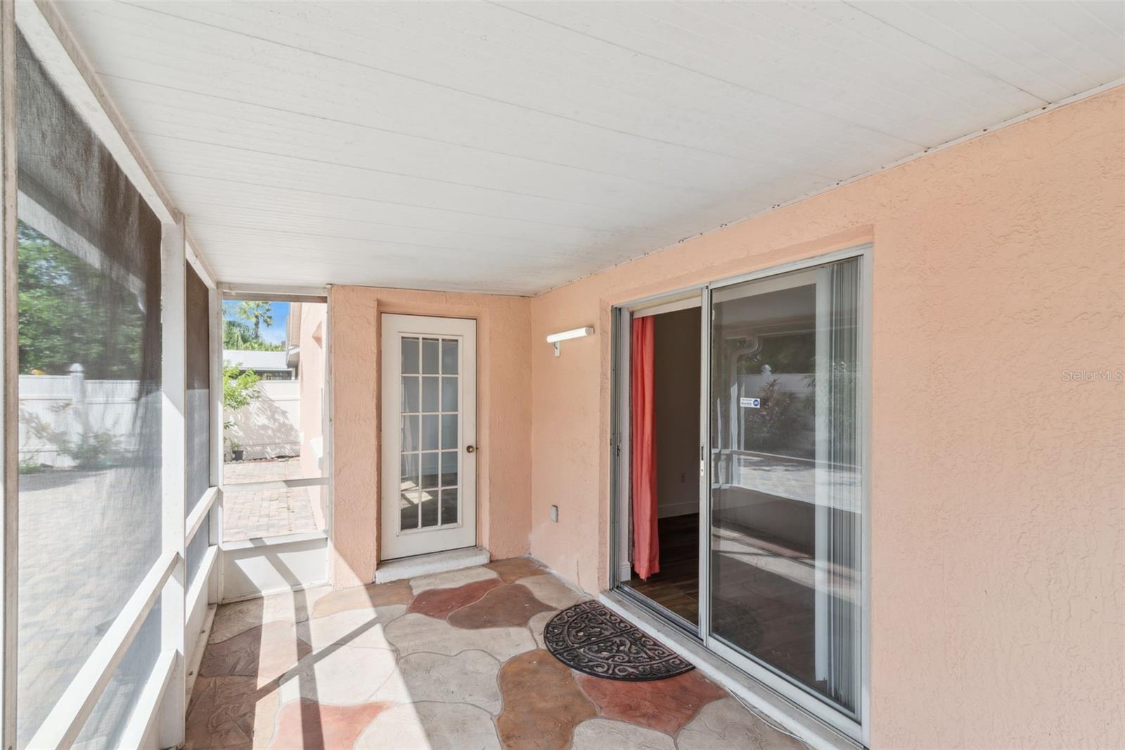 CHASE GROVES UNIT 6 - Residential Lease