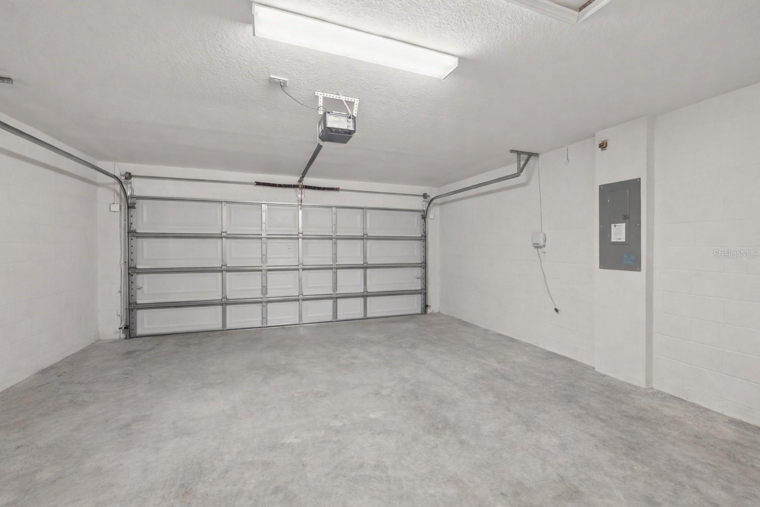 CHAPEL CRK VLGS 7 & 8 PH 1-3 - Residential