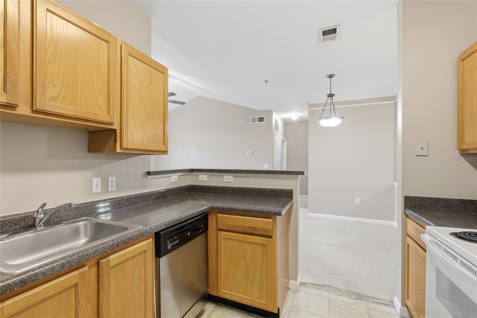 THE PALMS OF CORTEZ OR 2038 PG 5178 - Residential