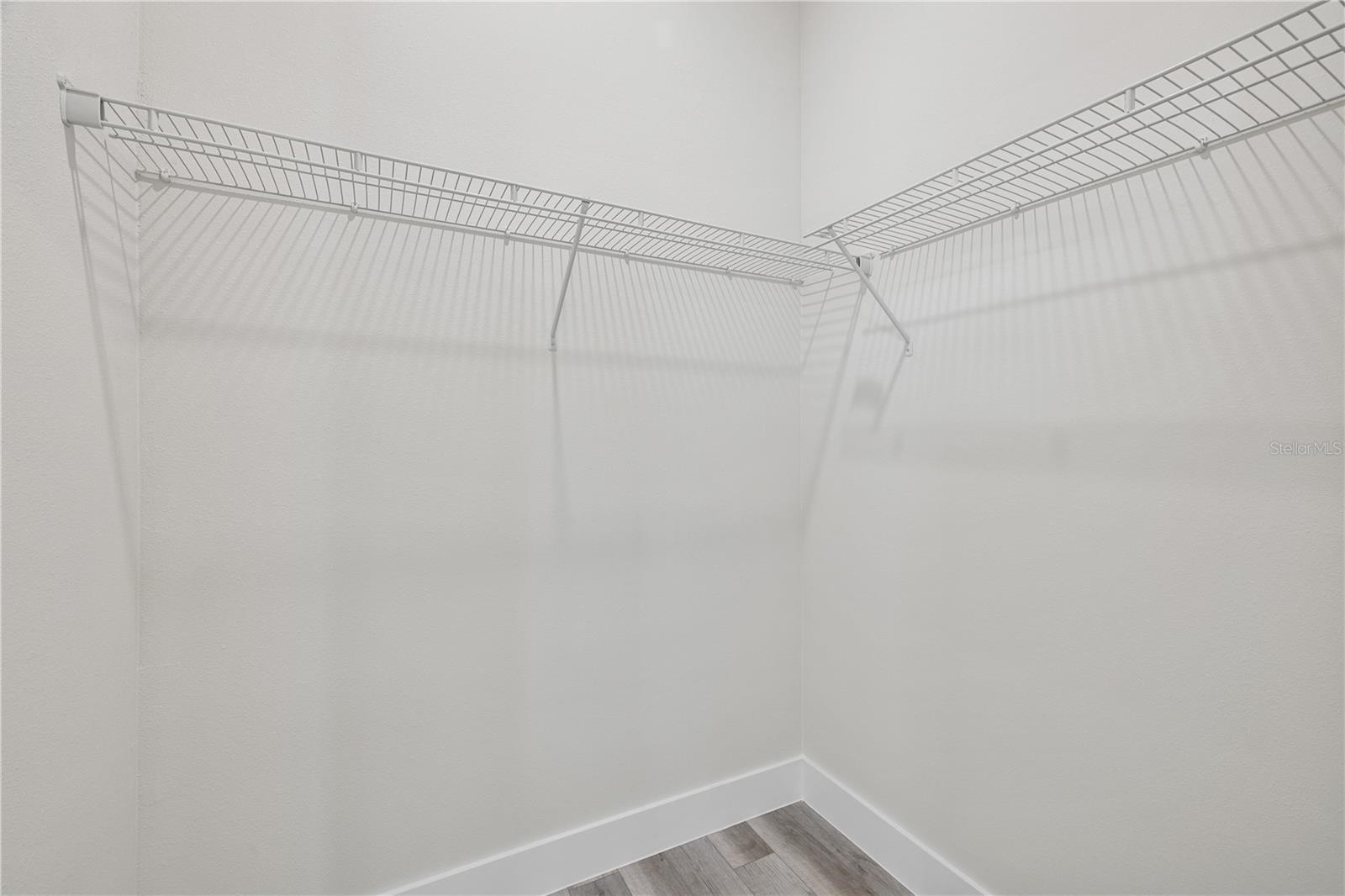 ROLLING HILLS UN 05 - Residential
