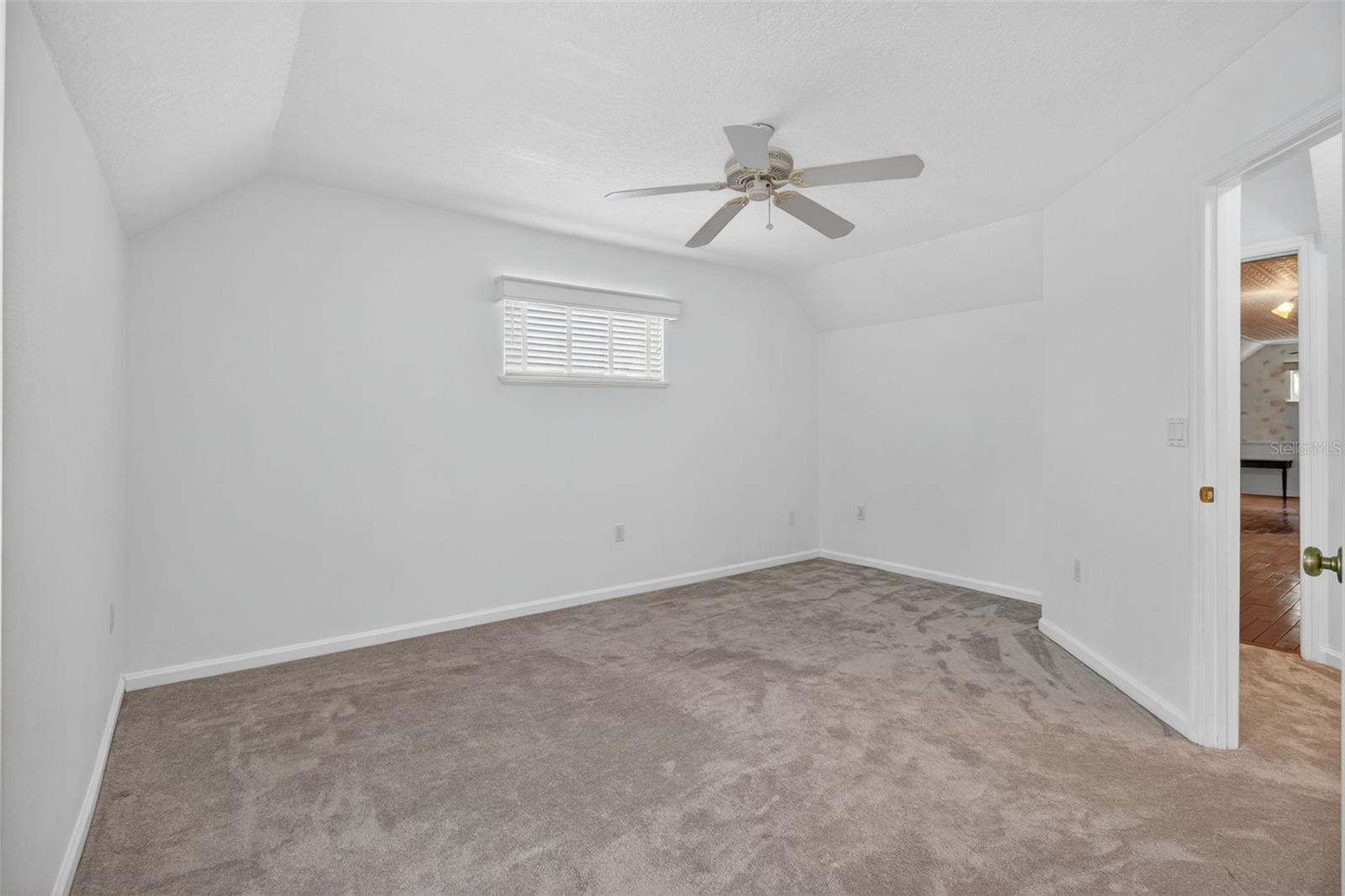 MILL CREEK PH V-B - Residential