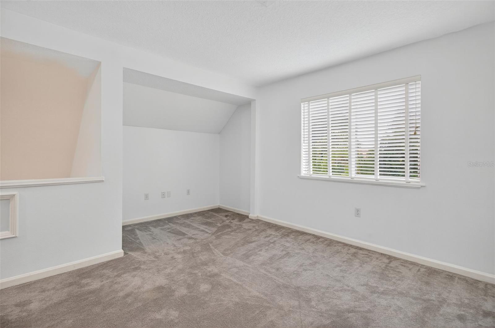 MILL CREEK PH V-B - Residential