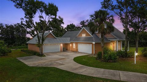 Photo of 625 137th Street NE, Bradenton, FL 34212 (MLS # A4668219)