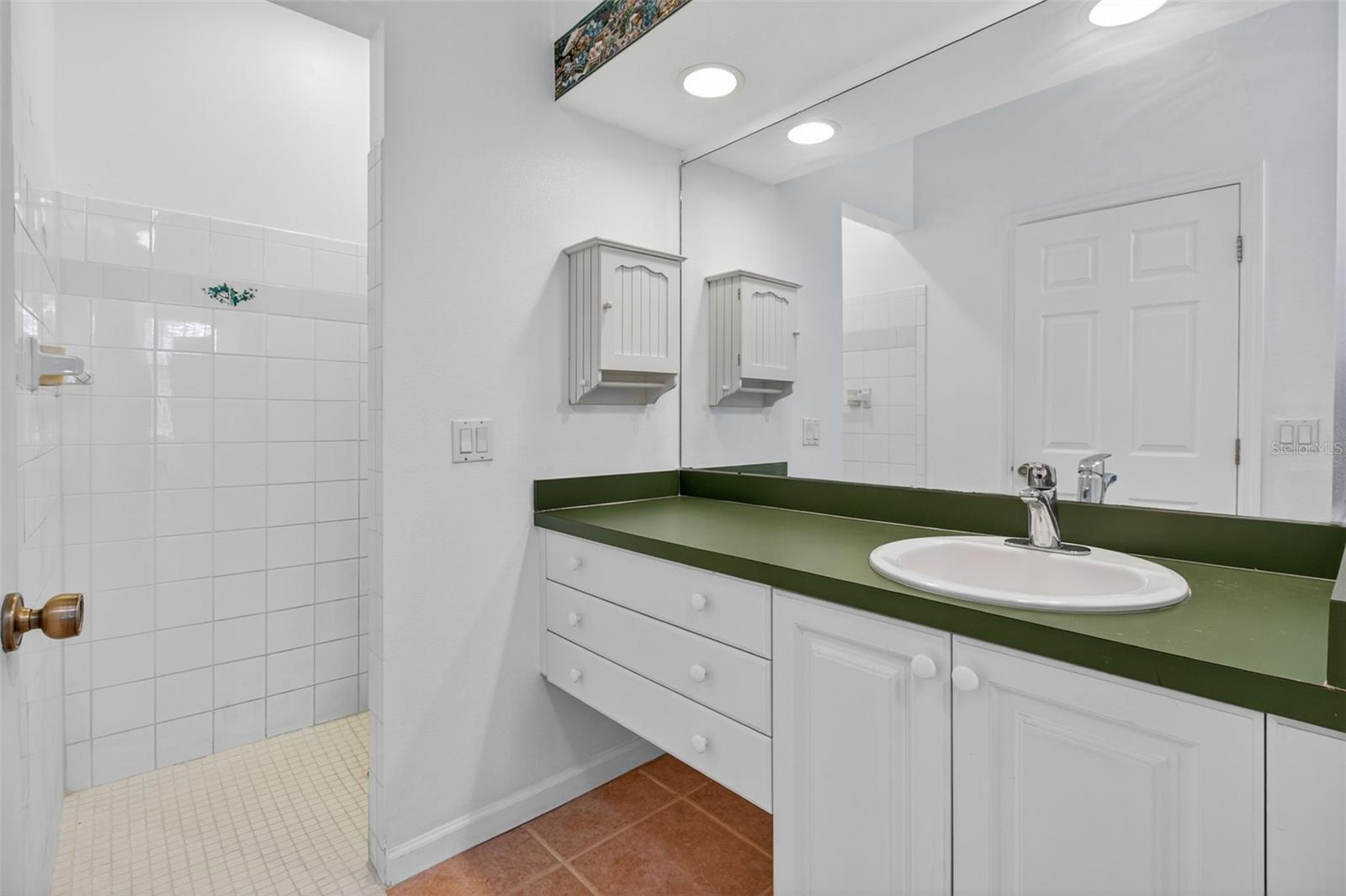 MILL CREEK PH V-B - Residential