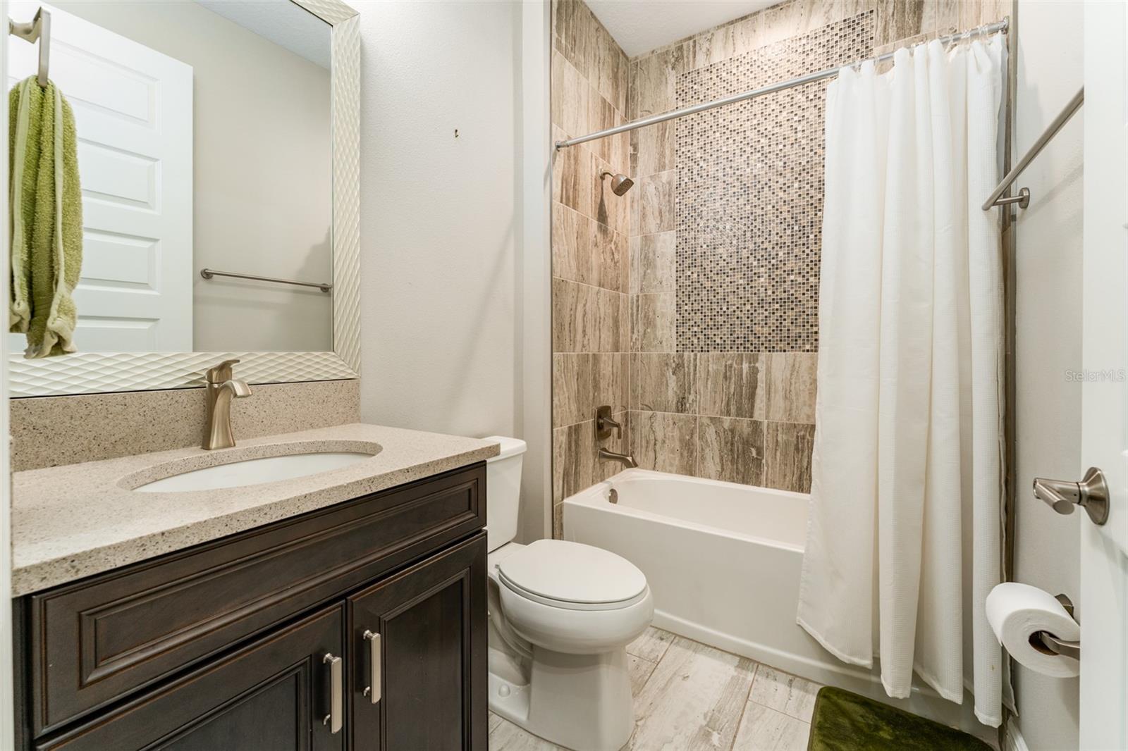 B & D HAWKSTONE PH 1 - Residential