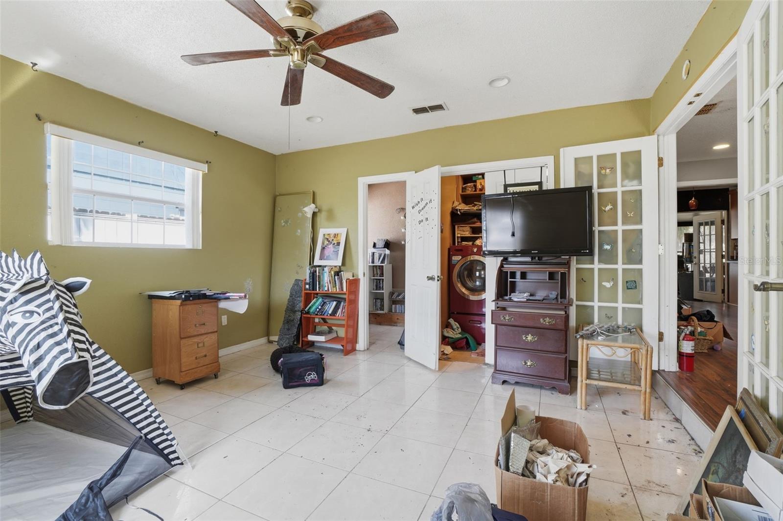 SUN HAVEN FIRST ADD - Residential