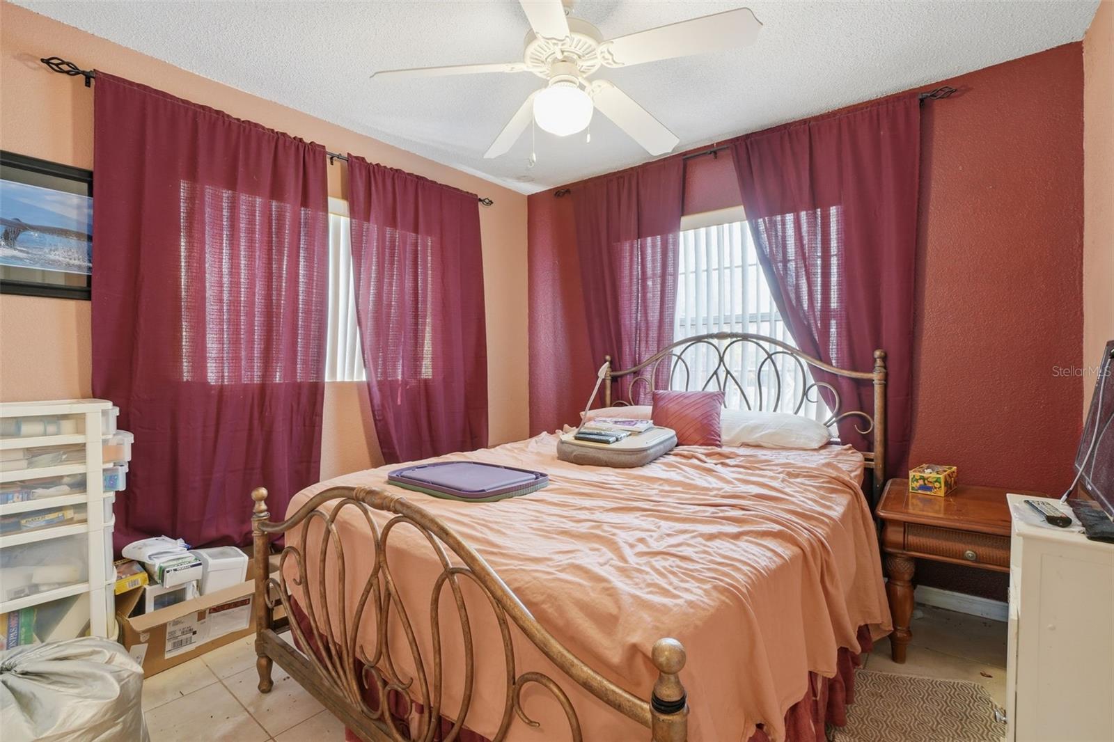 SUN HAVEN FIRST ADD - Residential