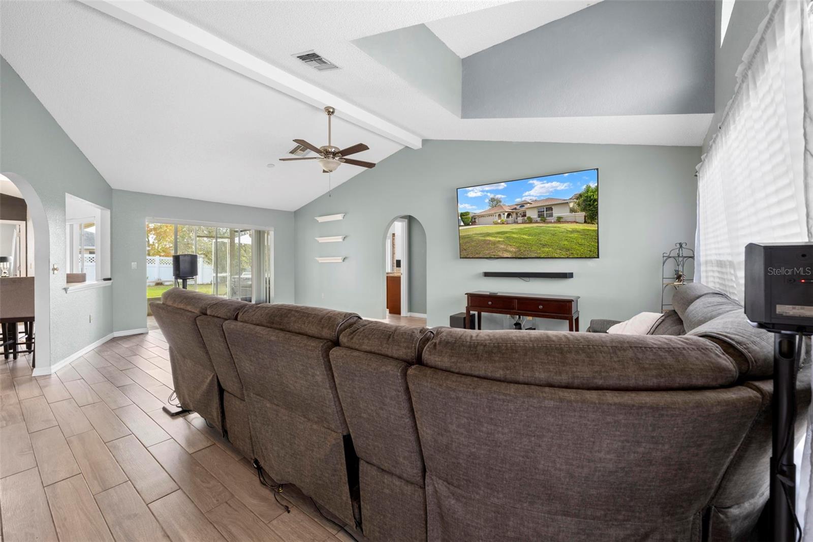 SPRING HILL - Residential