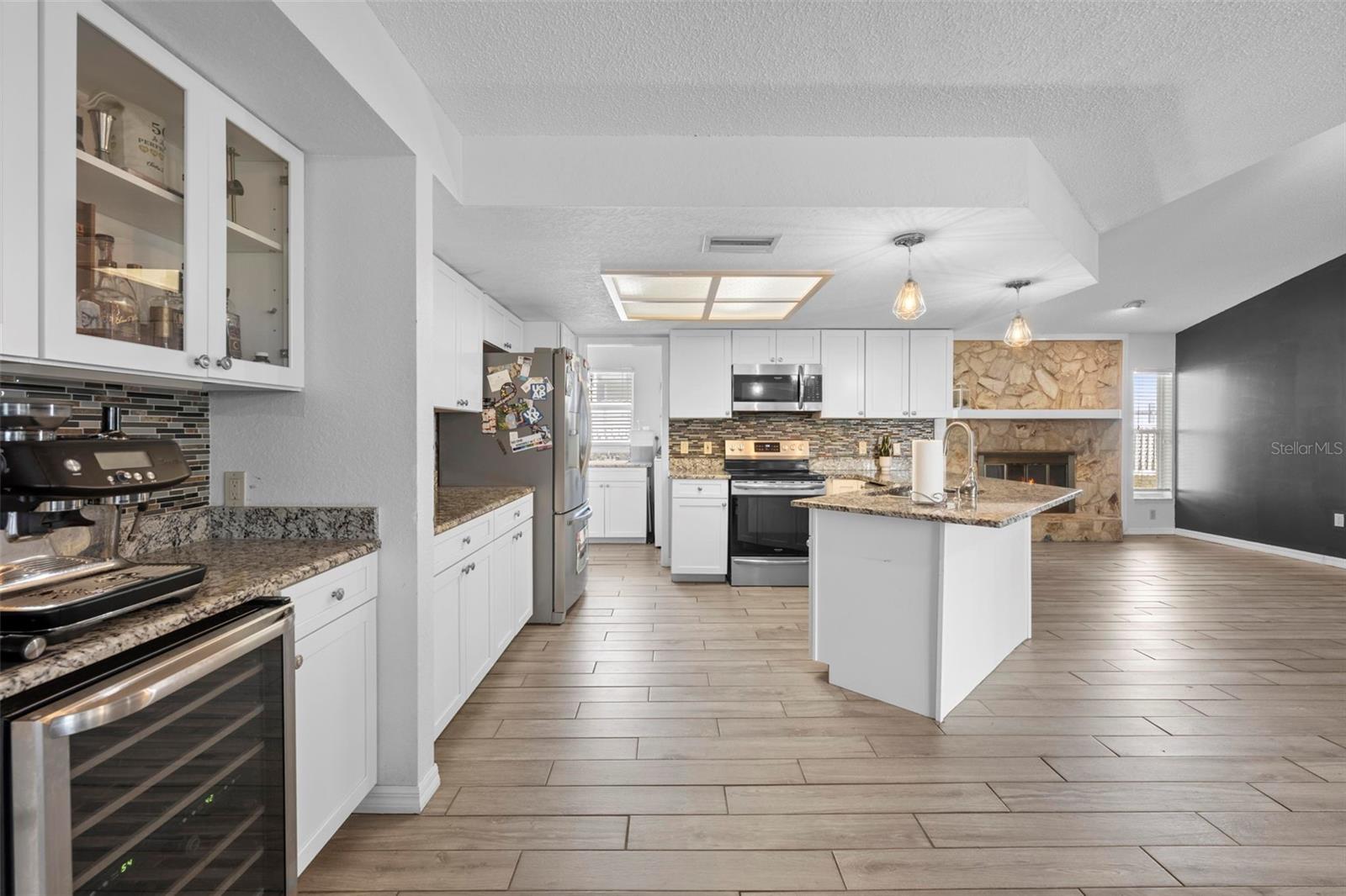 SPRING HILL - Residential