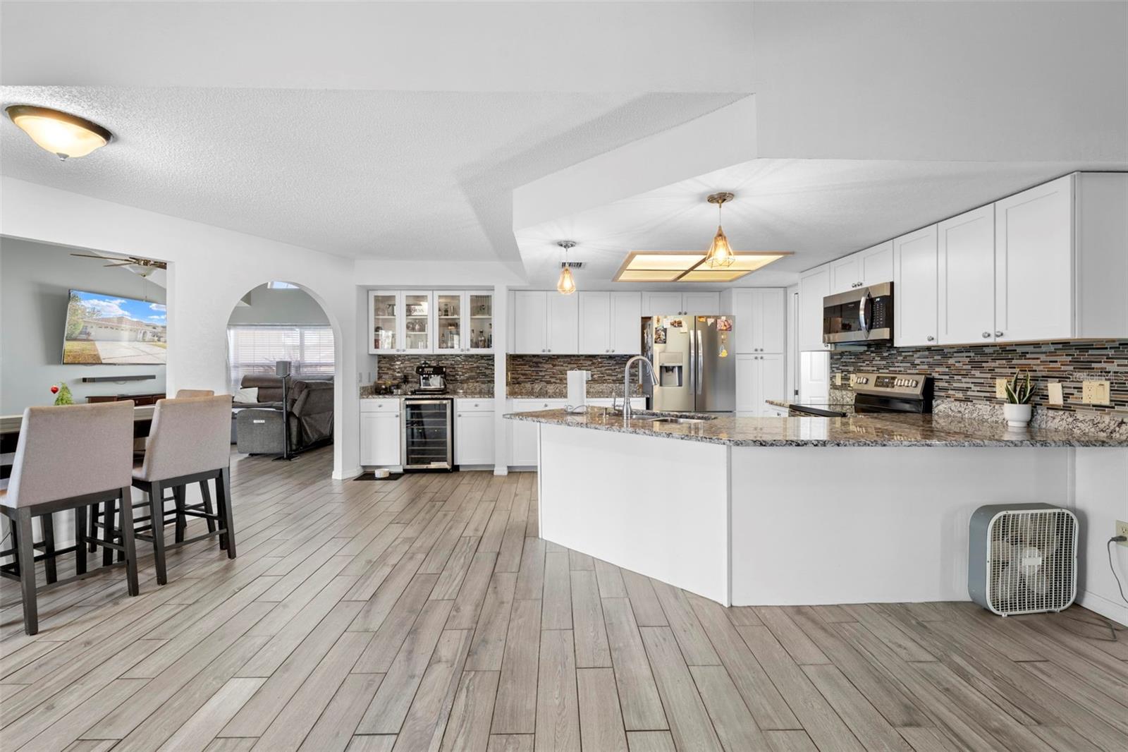 SPRING HILL - Residential