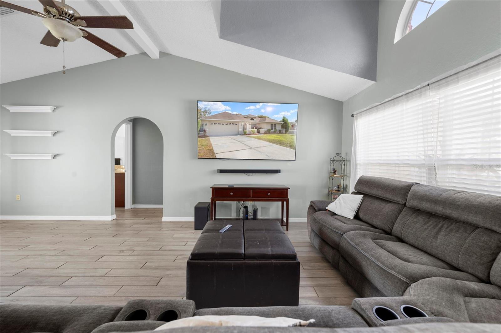 SPRING HILL - Residential