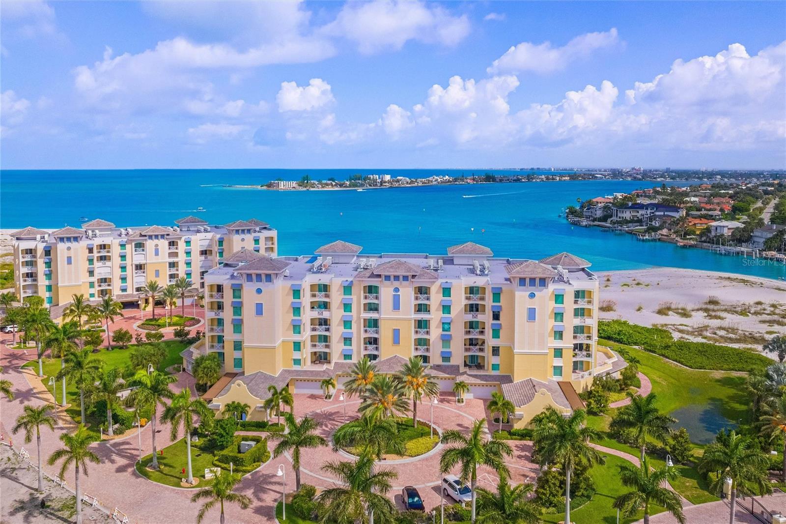SUNSET POINTE AT COLLANY KEY CONDO - Residential